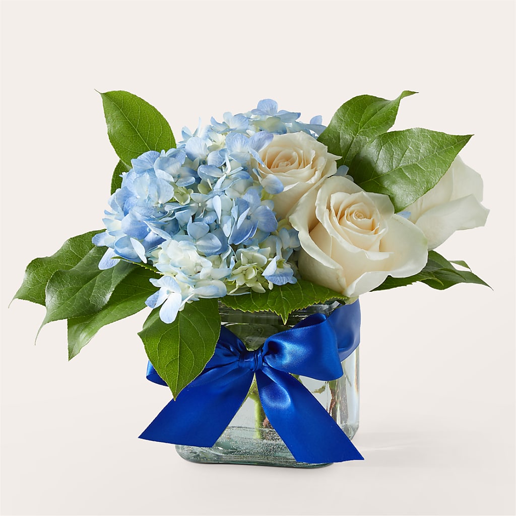Sky Blue Delight Bouquet – ALISA'S UNIQUE DESIGNS, Spencer WV