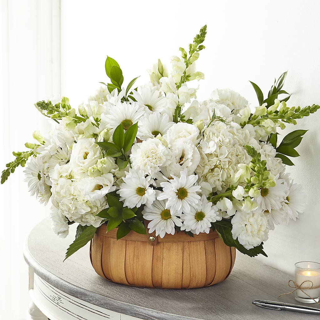 Pure Ivory Basket – ALISA'S UNIQUE DESIGNS, Spencer WV