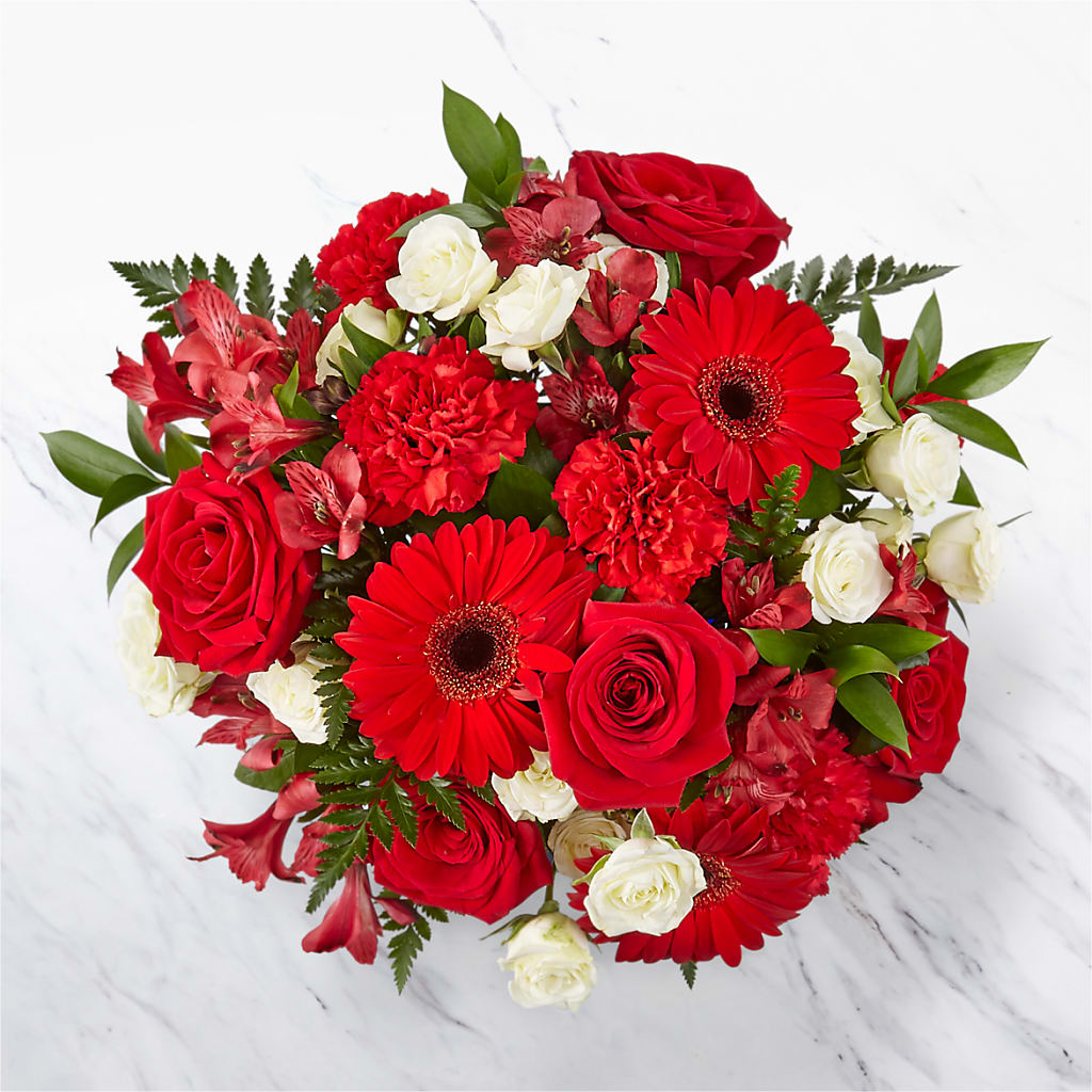 Hearts Embrace Bouquet – ALISA'S UNIQUE DESIGNS, Spencer WV