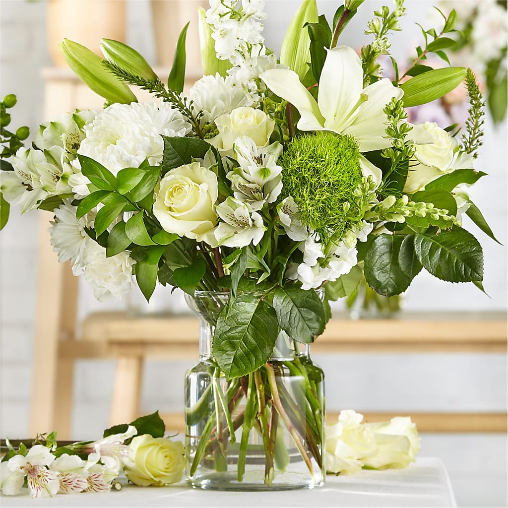 Classic Ivory – A Florist Original – ALISA'S UNIQUE DESIGNS, Spencer WV