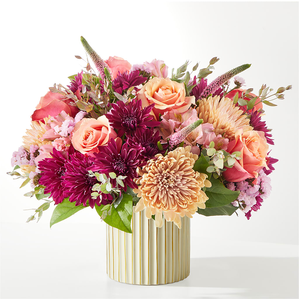 Berry Cobbler Bouquet with Ivory Vase – ALISA'S UNIQUE DESIGNS, Spencer WV