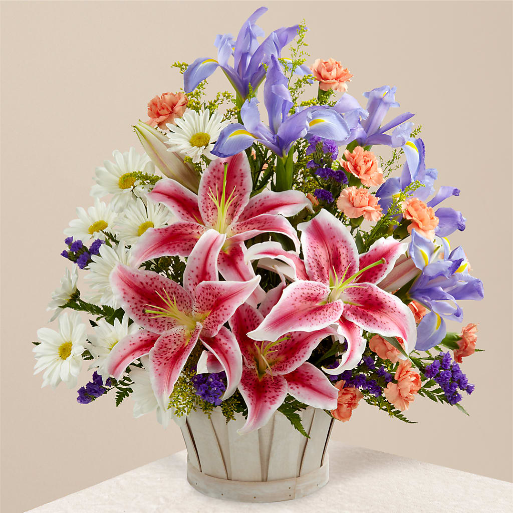 The Wondrous Nature Bouquet – ALISA'S UNIQUE DESIGNS, Spencer WV