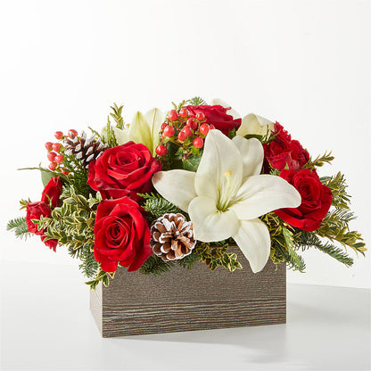 Snowy Wonderland Bouquet – ALISA'S UNIQUE DESIGNS, Spencer WV