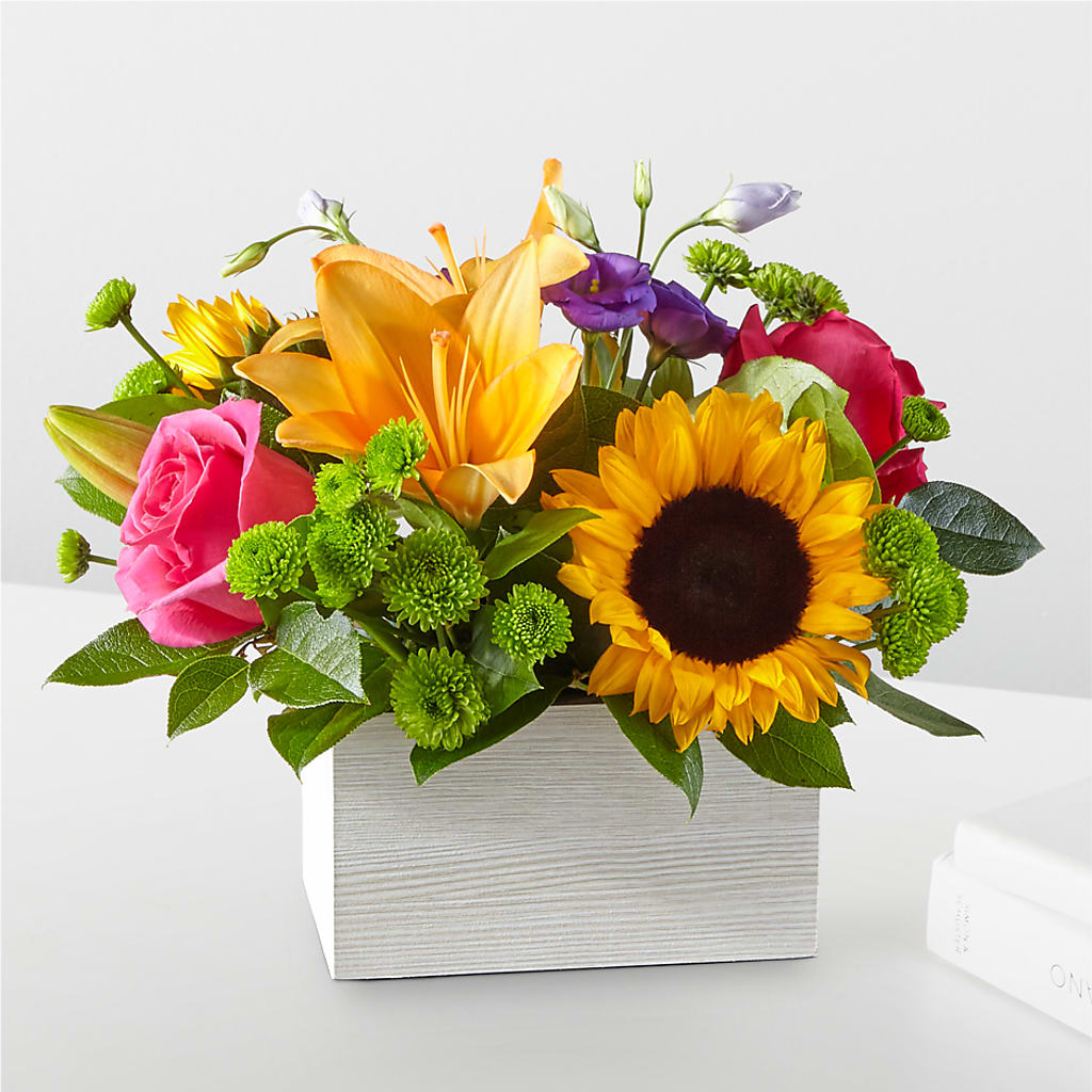 Best Day Box Bouquet – ALISA'S UNIQUE DESIGNS, Spencer WV