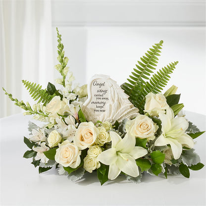 Holding You Close Arrangement – ALISA'S UNIQUE DESIGNS, Spencer WV