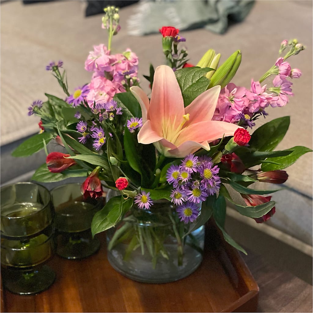 Romantique Bouquet – ALISA'S UNIQUE DESIGNS, Spencer WV