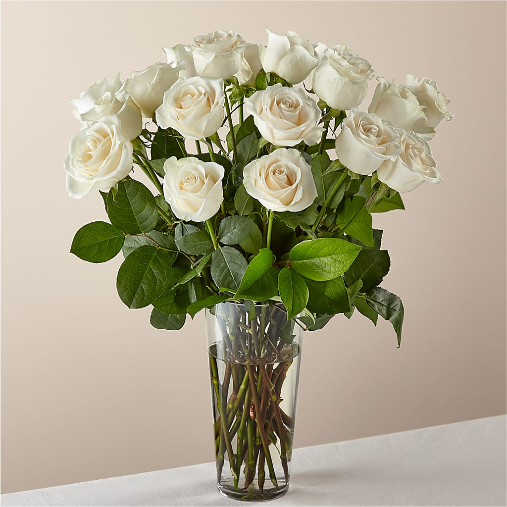 Long Stem White Rose Bouquet – ALISA'S UNIQUE DESIGNS, Spencer WV