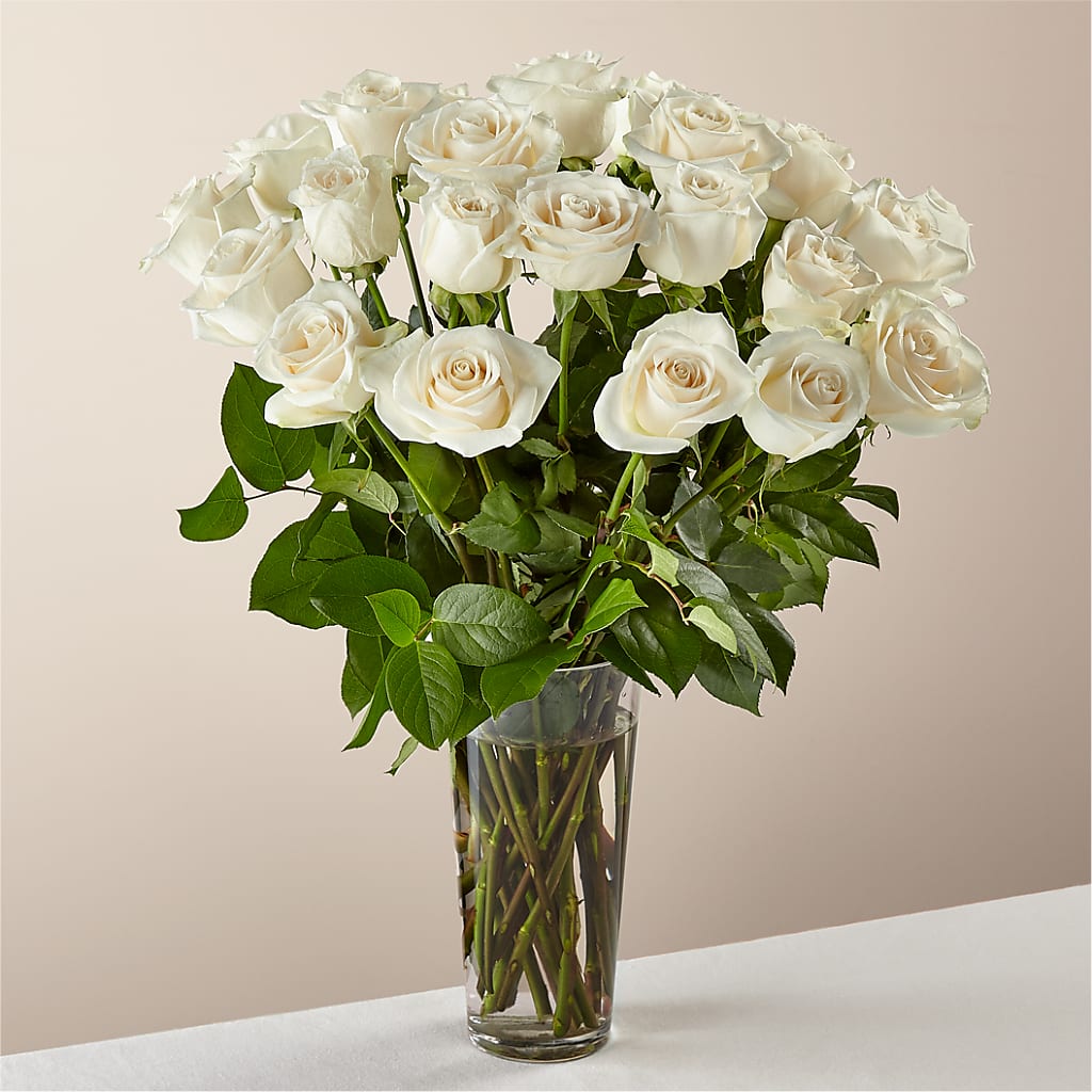 Long Stem White Rose Bouquet – ALISA'S UNIQUE DESIGNS, Spencer WV