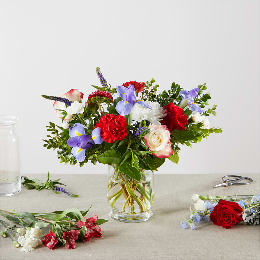 Star Spangled - A Florist Original – ALISA'S UNIQUE DESIGNS, Spencer WV