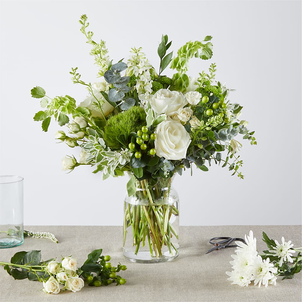 Irish Garden - A Florist Original – ALISA'S UNIQUE DESIGNS, Spencer WV