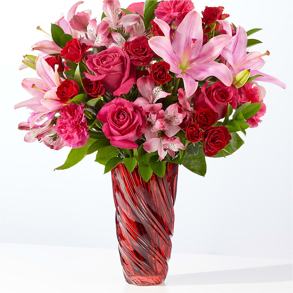 In Love Bouquet with Luxe Swirl Vase – ALISA'S UNIQUE DESIGNS, Spencer WV