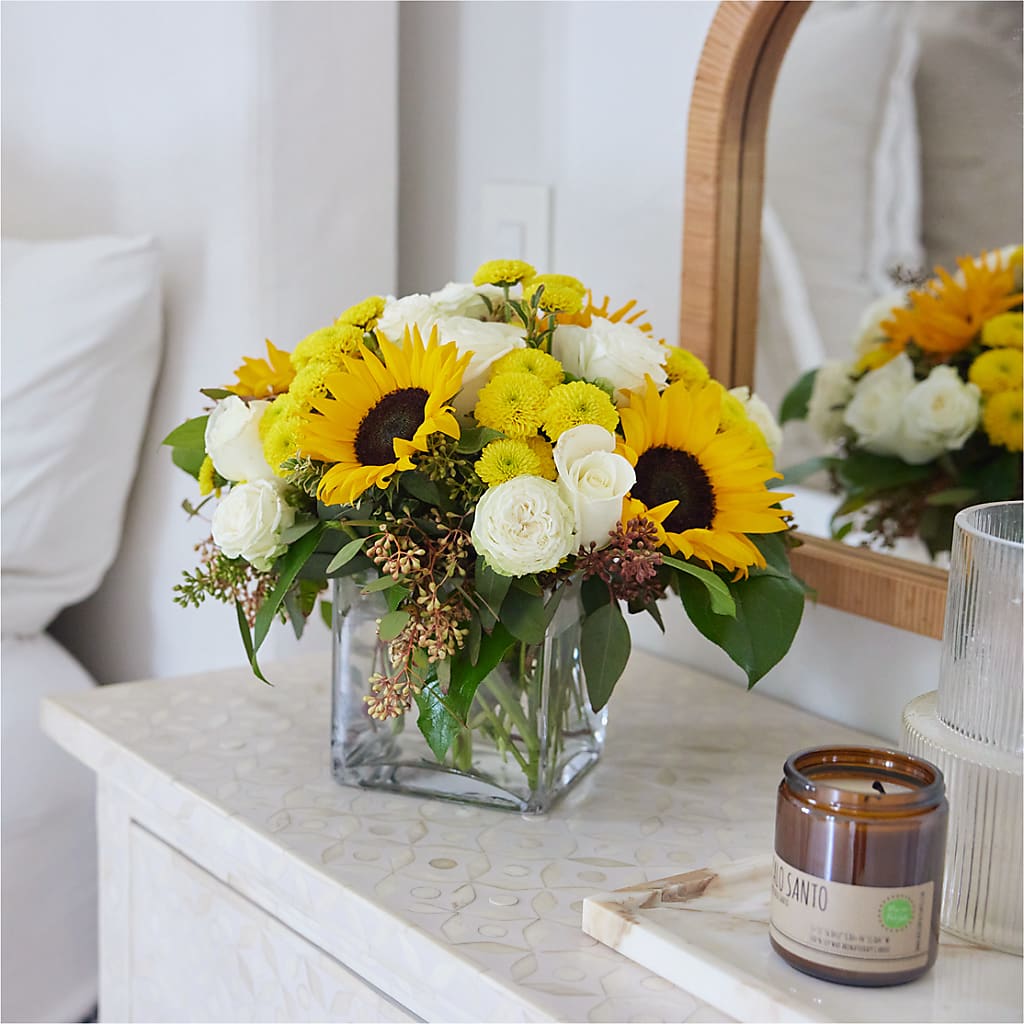 Luminous Morning Bouquet – ALISA'S UNIQUE DESIGNS, Spencer WV