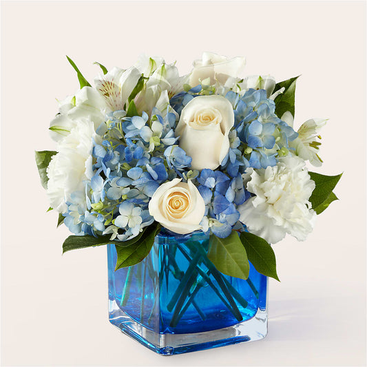 Soothing Waters Bouquet – ALISA'S UNIQUE DESIGNS, Spencer WV