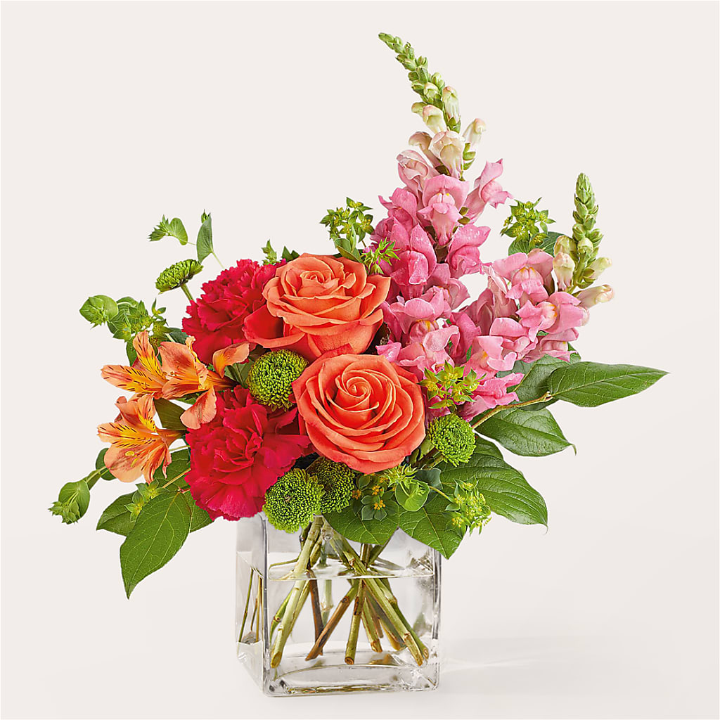 Cosmopolitan Bouquet – ALISA'S UNIQUE DESIGNS, Spencer WV