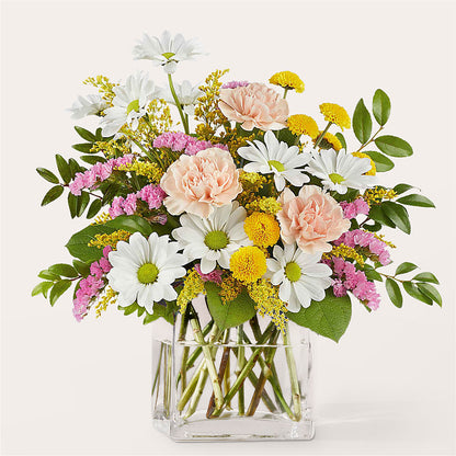 Country Cottage Bouquet – ALISA'S UNIQUE DESIGNS, Spencer WV
