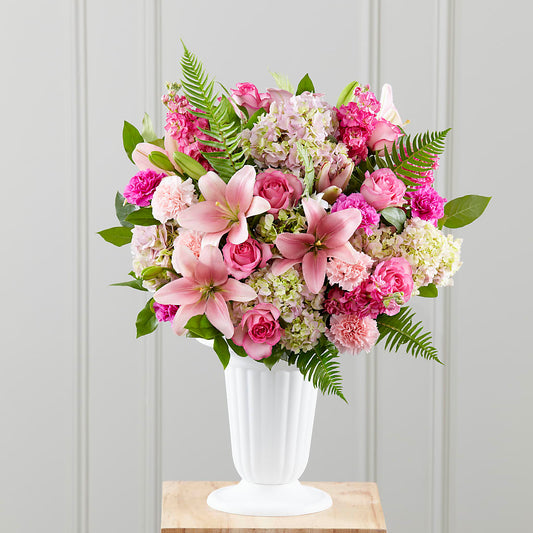 Never-Ending Love Arrangement – ALISA'S UNIQUE DESIGNS, Spencer WV