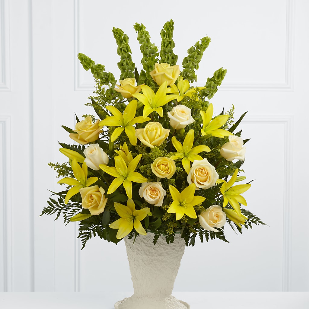 Golden Memories Arrangement – ALISA'S UNIQUE DESIGNS, Spencer WV