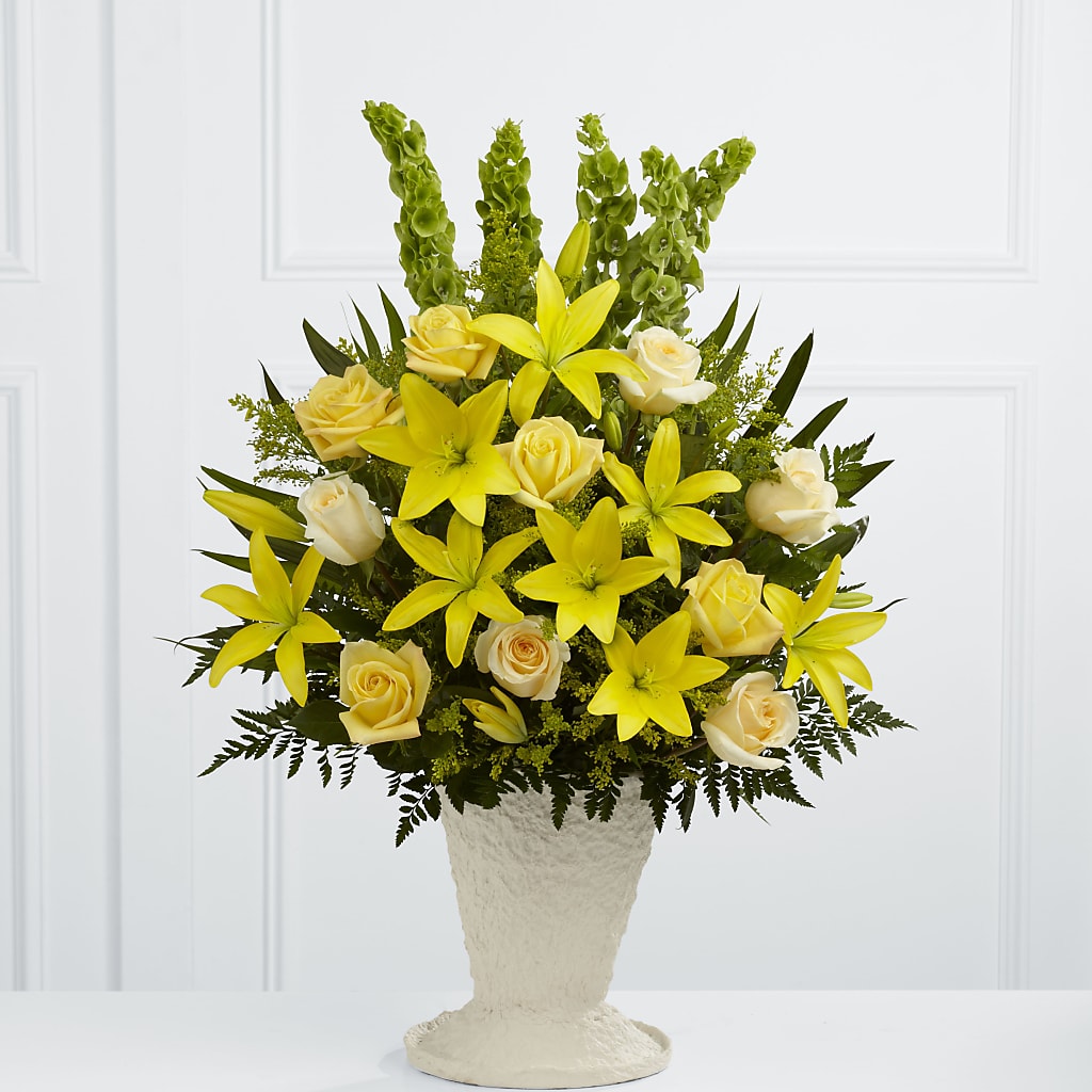 Golden Memories Arrangement – ALISA'S UNIQUE DESIGNS, Spencer WV