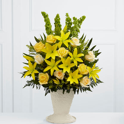 Golden Memories Arrangement – ALISA'S UNIQUE DESIGNS, Spencer WV
