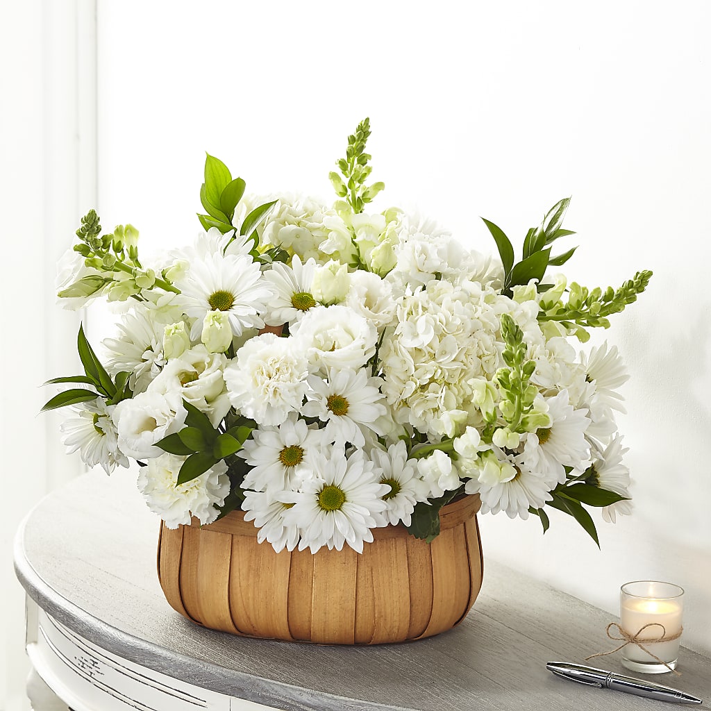 Pure Ivory Basket – ALISA'S UNIQUE DESIGNS, Spencer WV