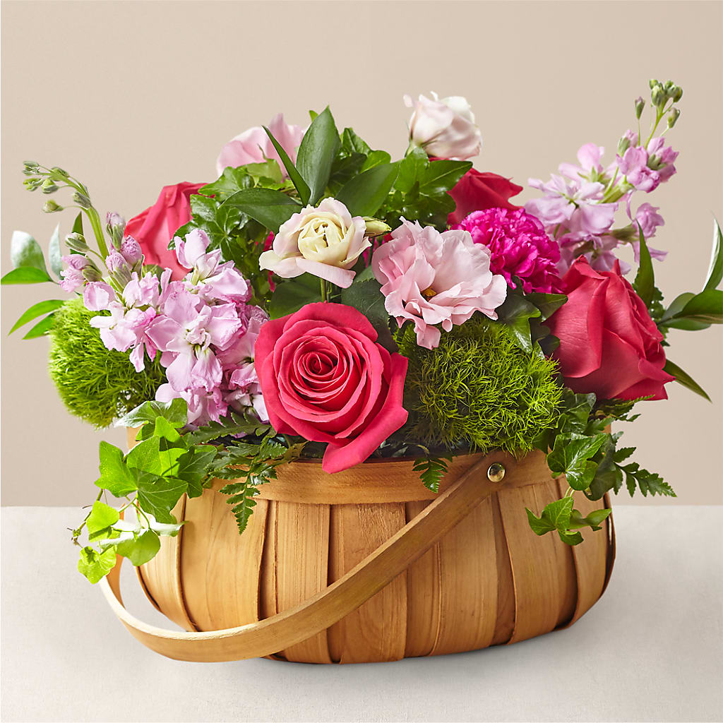 Radiance in Bloom Basket – ALISA'S UNIQUE DESIGNS, Spencer WV