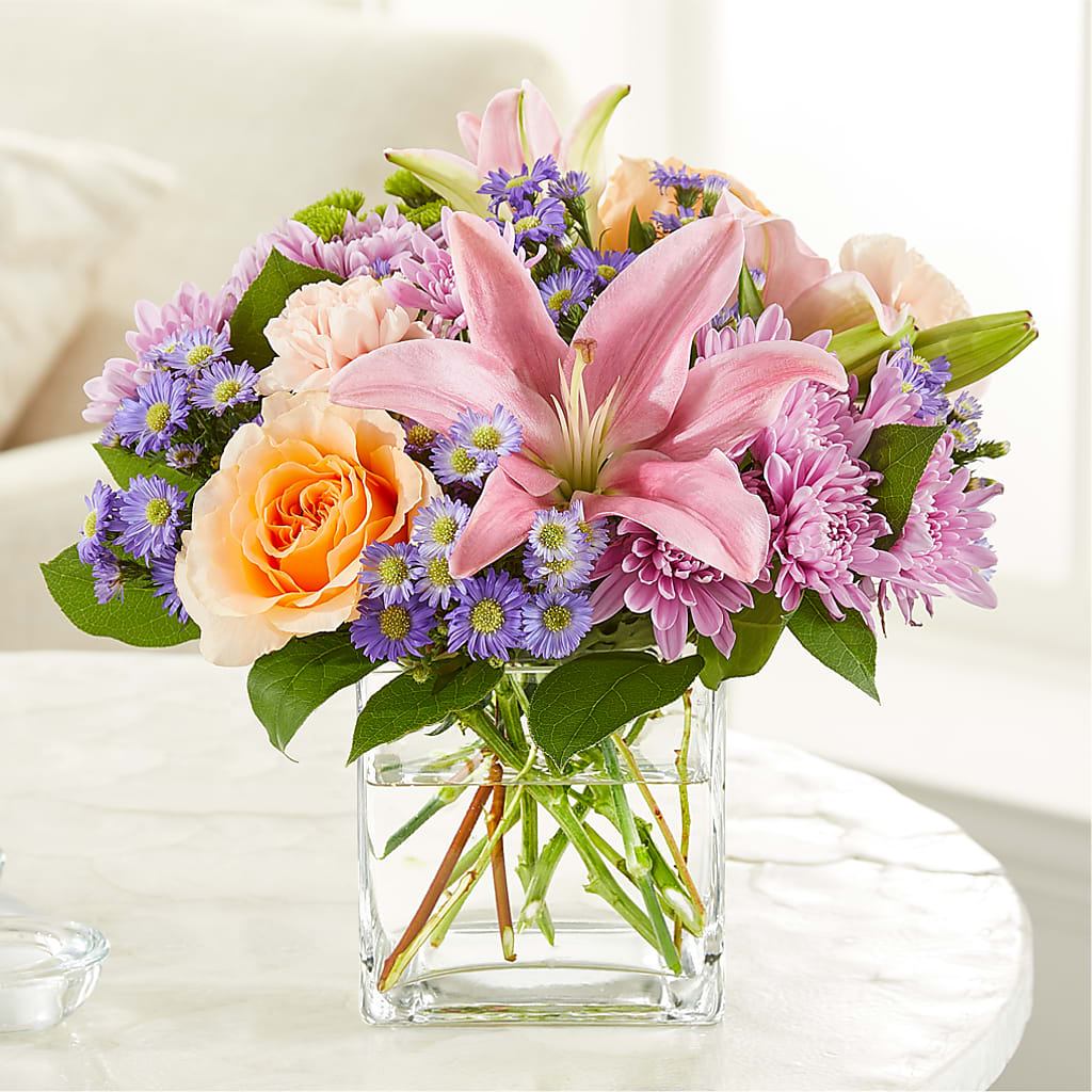 Delicate Details Bouquet – ALISA'S UNIQUE DESIGNS, Spencer WV