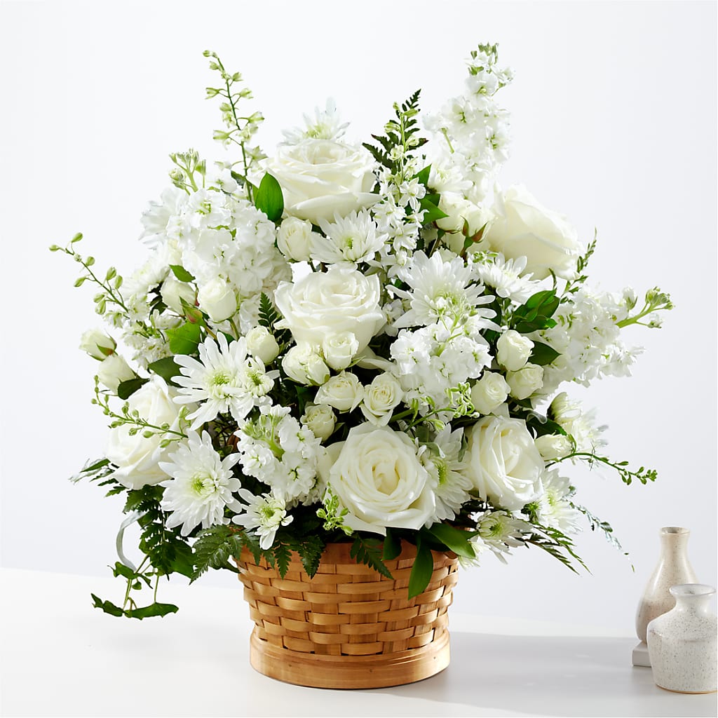 Heartfelt Condolences Arrangement – ALISA'S UNIQUE DESIGNS, Spencer WV