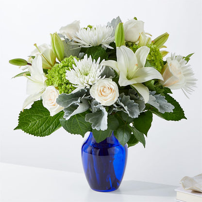 Snowy Dreams Bouquet – ALISA'S UNIQUE DESIGNS, Spencer WV