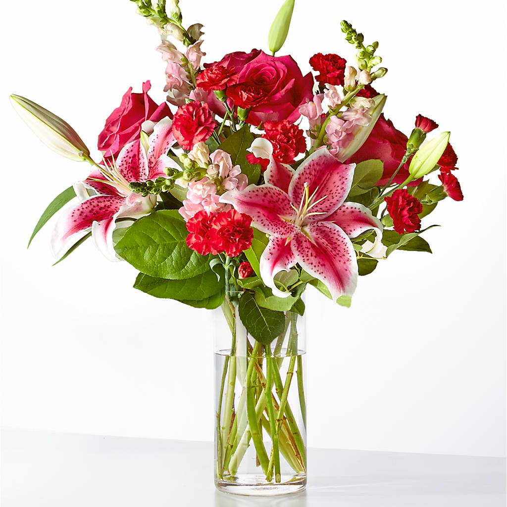 Love at First Sight Bouquet – ALISA'S UNIQUE DESIGNS, Spencer WV