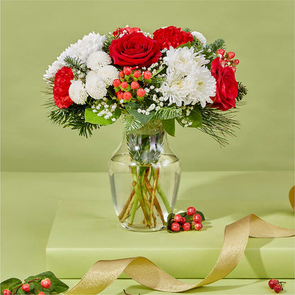 Chance of Flurries Bouquet – ALISA'S UNIQUE DESIGNS, Spencer WV