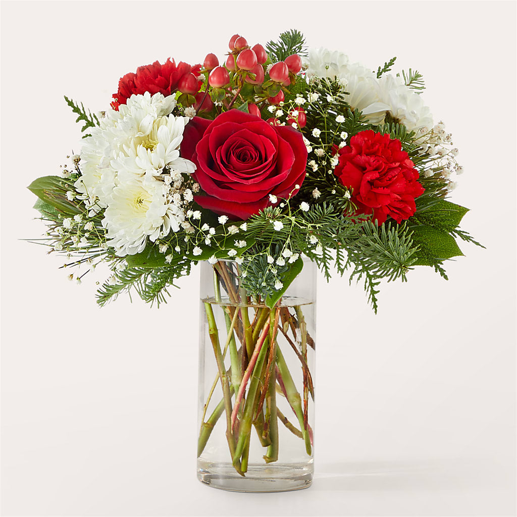 Chance of Flurries Bouquet – ALISA'S UNIQUE DESIGNS, Spencer WV