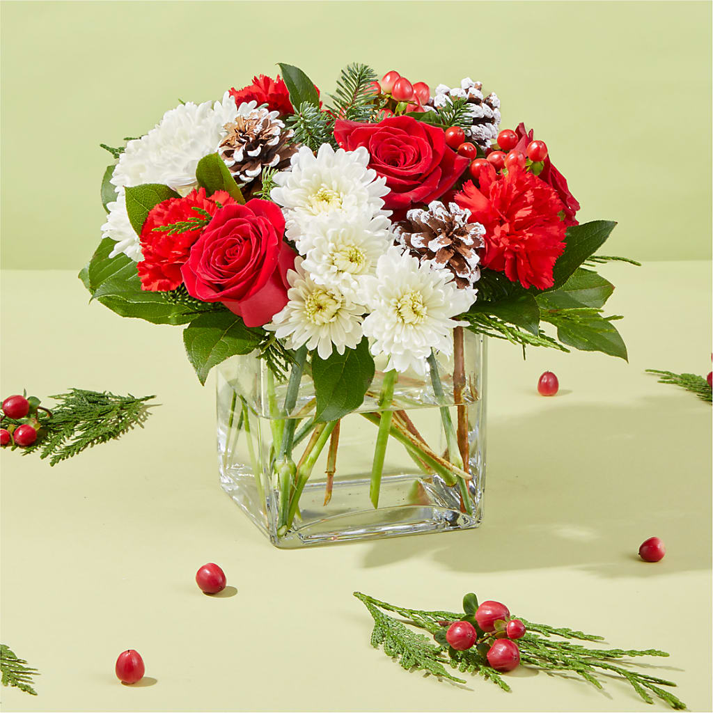 Snow Angel Bouquet – ALISA'S UNIQUE DESIGNS, Spencer WV