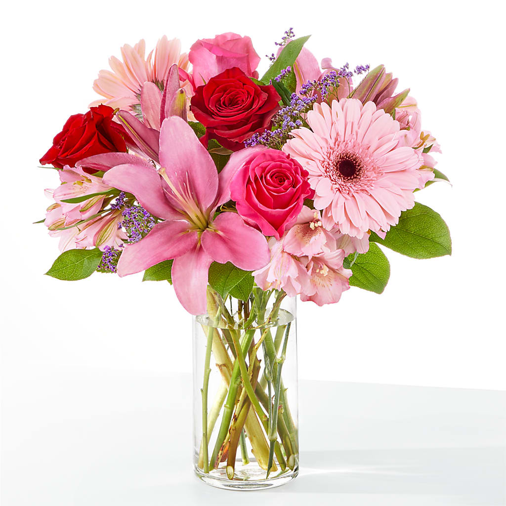Lots of Love Bouquet – ALISA'S UNIQUE DESIGNS, Spencer WV