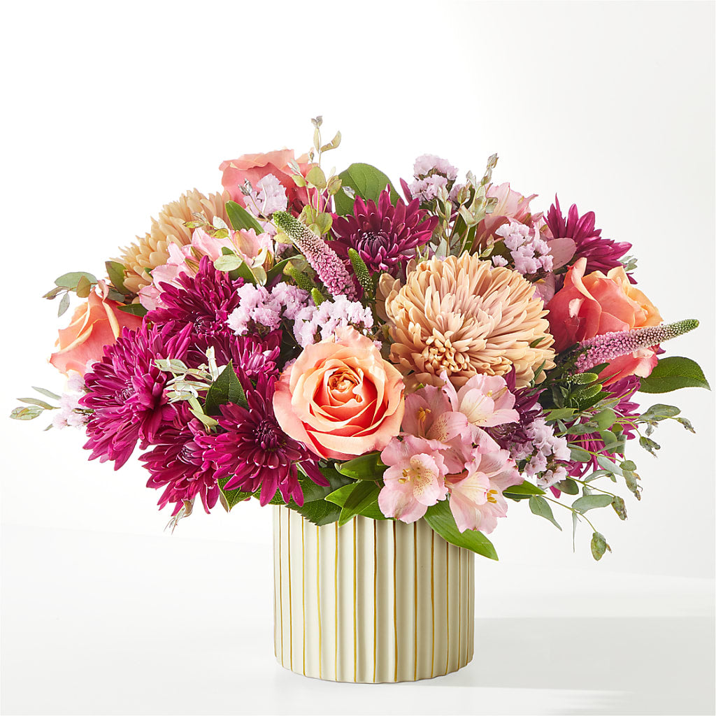Berry Cobbler Bouquet with Ivory Vase – ALISA'S UNIQUE DESIGNS, Spencer WV