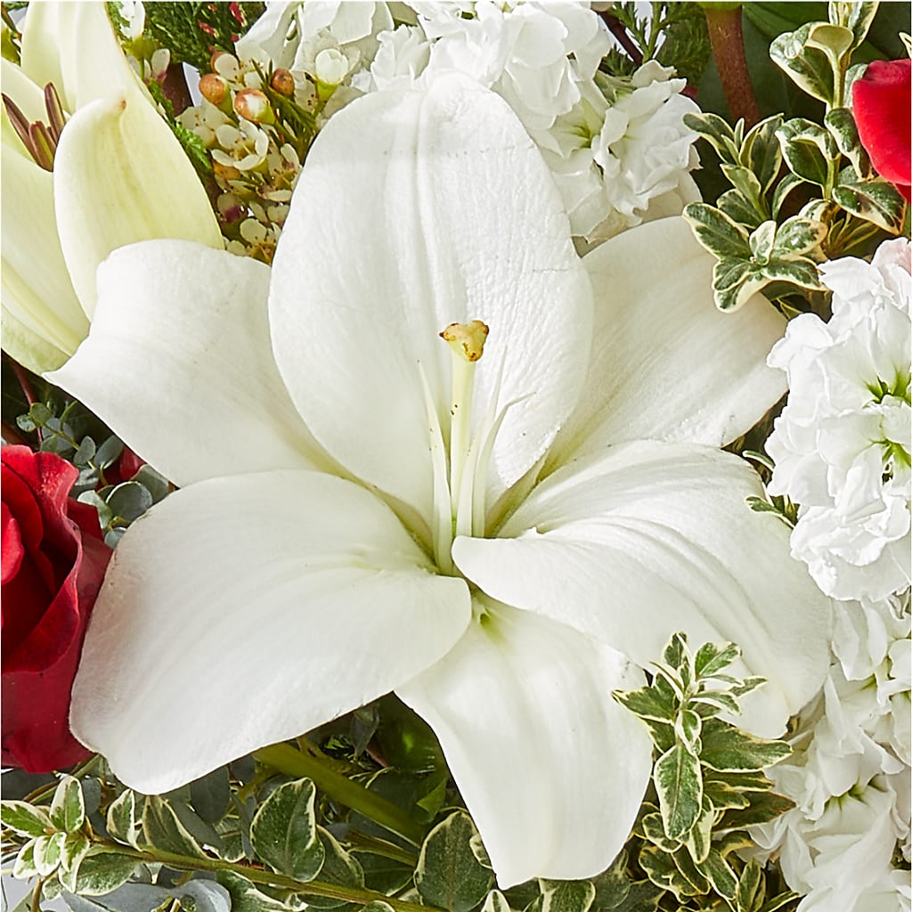 Twinkle Lights Bouquet – ALISA'S UNIQUE DESIGNS, Spencer WV