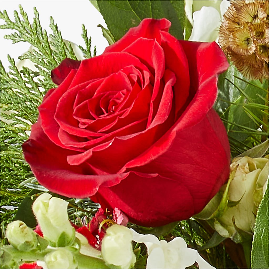 Deck the Halls Bouquet – ALISA'S UNIQUE DESIGNS, Spencer WV