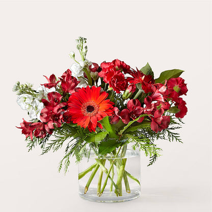 Holidaisy Bouquet – ALISA'S UNIQUE DESIGNS, Spencer WV