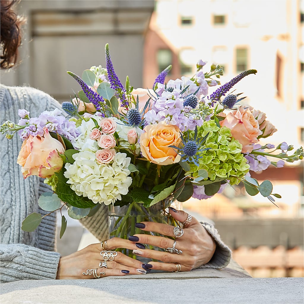 Porch Swing Bouquet – ALISA'S UNIQUE DESIGNS, Spencer WV
