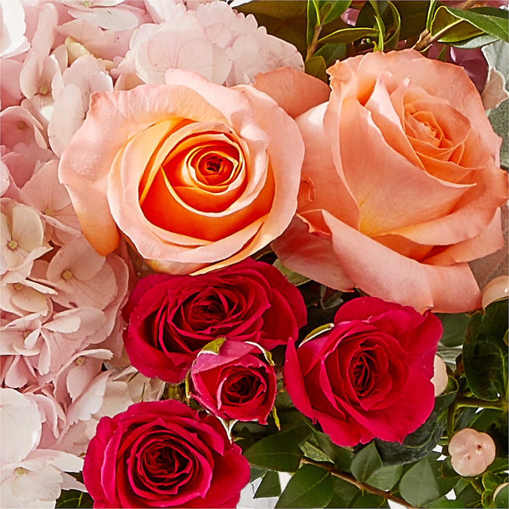 Glitz & Glam Bouquet – ALISA'S UNIQUE DESIGNS, Spencer WV