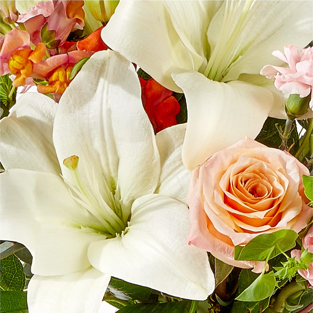 Grapefruit Splash Bouquet – ALISA'S UNIQUE DESIGNS, Spencer WV