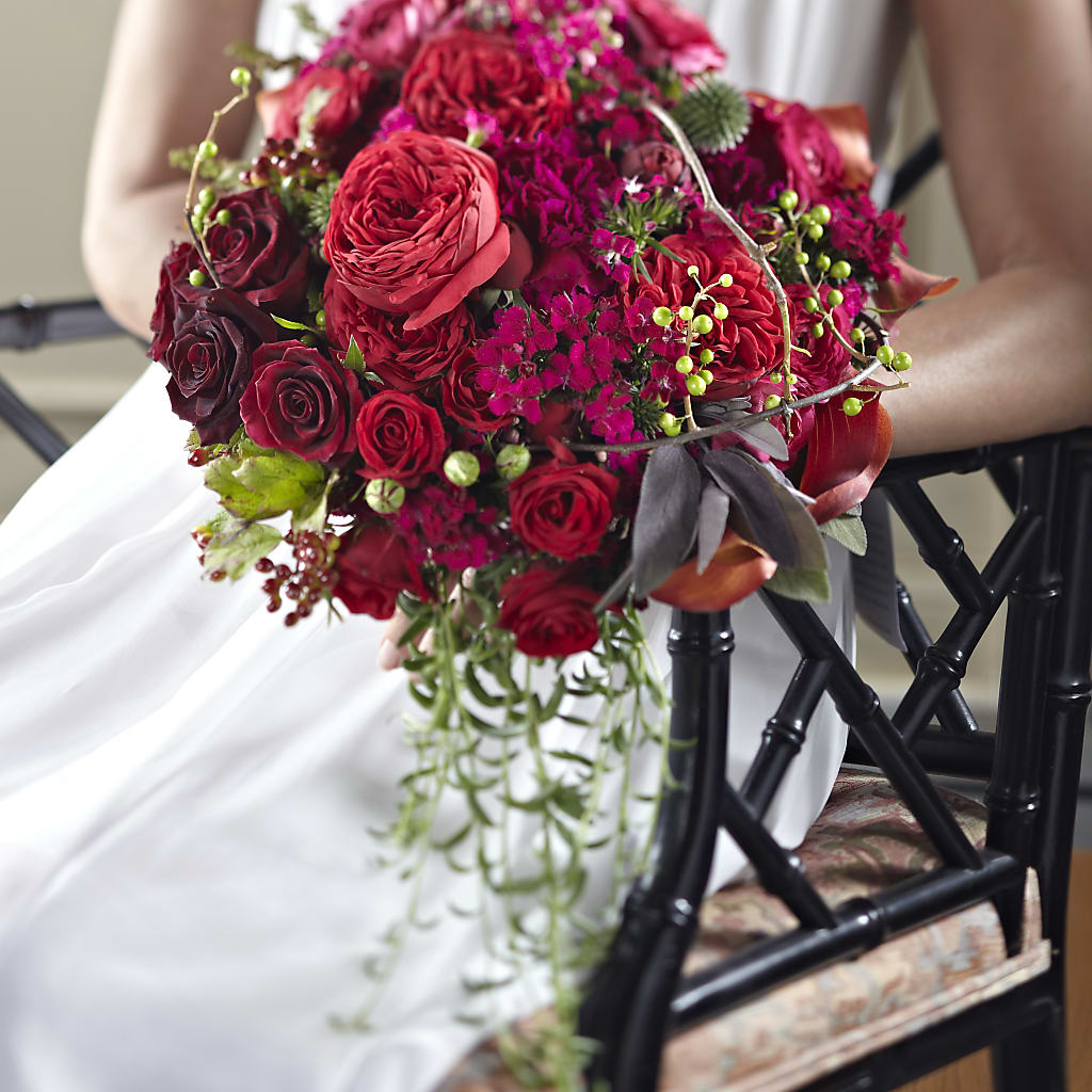 Pure Grace Bouquet  – ALISA'S UNIQUE DESIGNS, Spencer WV